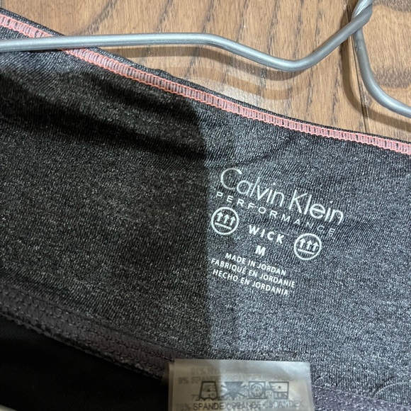 BOGO:Calvin Klein leggings - Picture 3 of 3